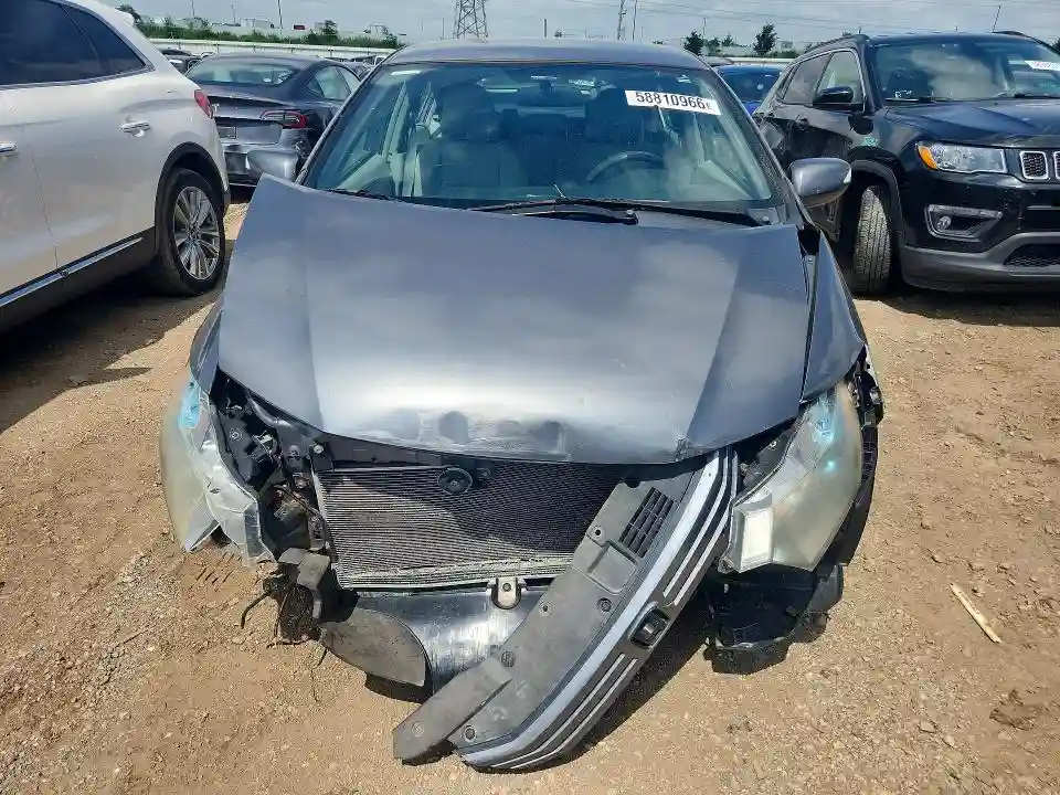 JHMZE2H72BS012405 2011 HONDA INSIGHT-4