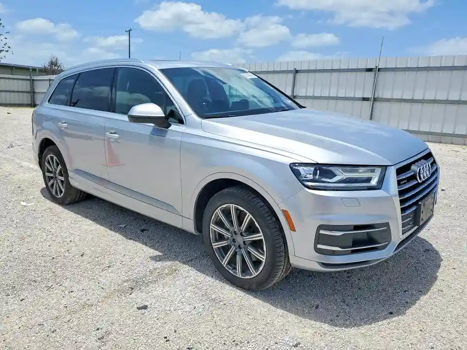 WA1AHAF72KD041856 2019 AUDI Q7-3