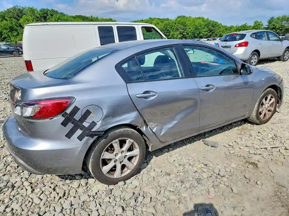 JM1BL1SG3A1145884 2010 MAZDA 3-2