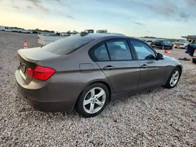 WBA3B1C52DF462645 2013 BMW 3 SERIES-2