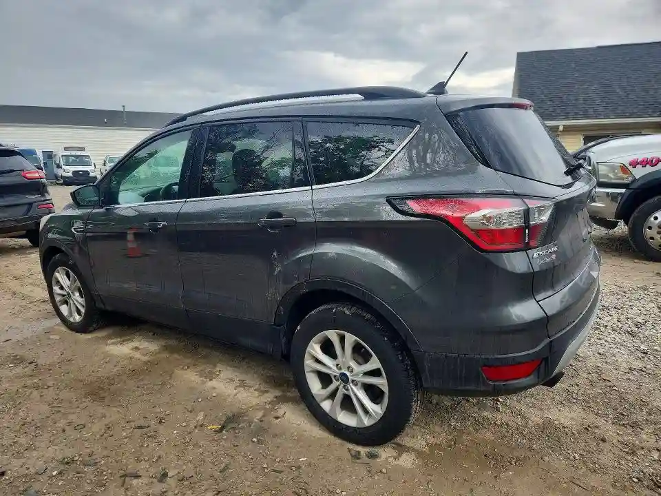 1FMCU9HD3JUA44061 2018 FORD ESCAPE-1
