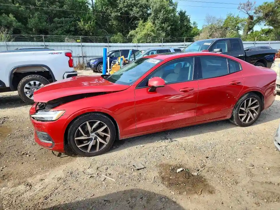 7JRA22TK7KG017994 2019 VOLVO S60-0