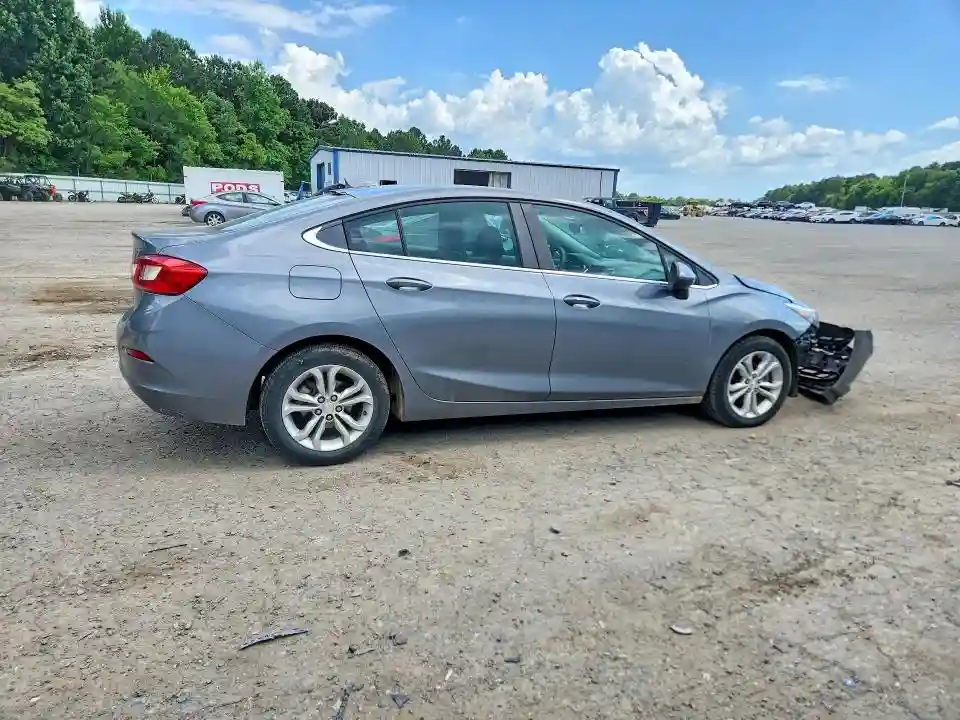 1G1BE5SM9K7119580 2019 CHEVROLET CRUZE-2