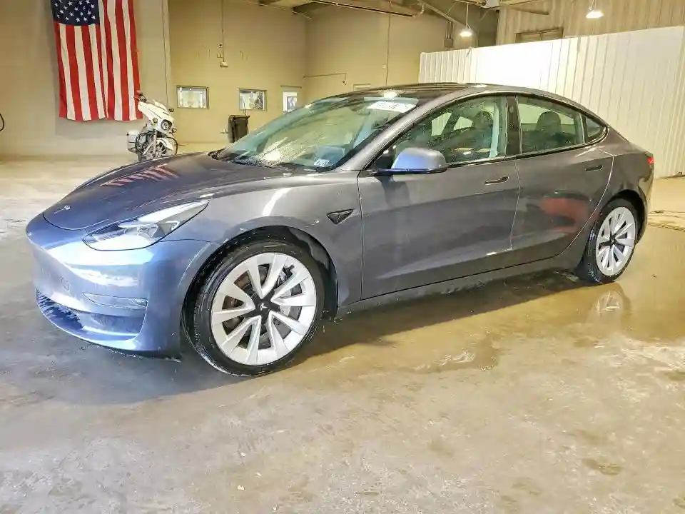 5YJ3E1EAXPF450157 2023 TESLA MODEL 3-0