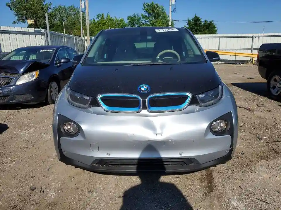 WBY1Z2C51FV286979 2015 BMW I SERIES-4