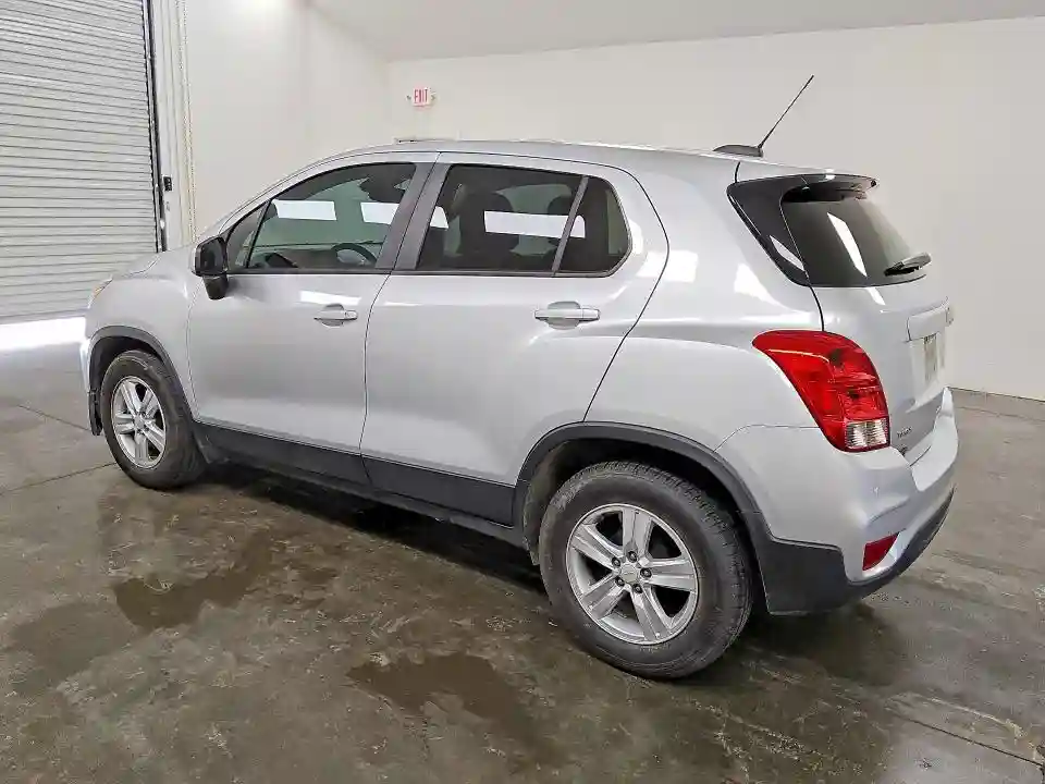 KL7CJKSB6MB304512 2021 CHEVROLET TRAX-1