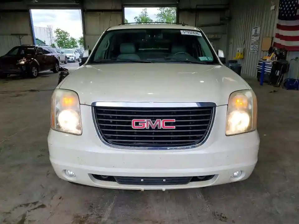 1GKS2CE03CR313772 2012 GMC YUKON-4