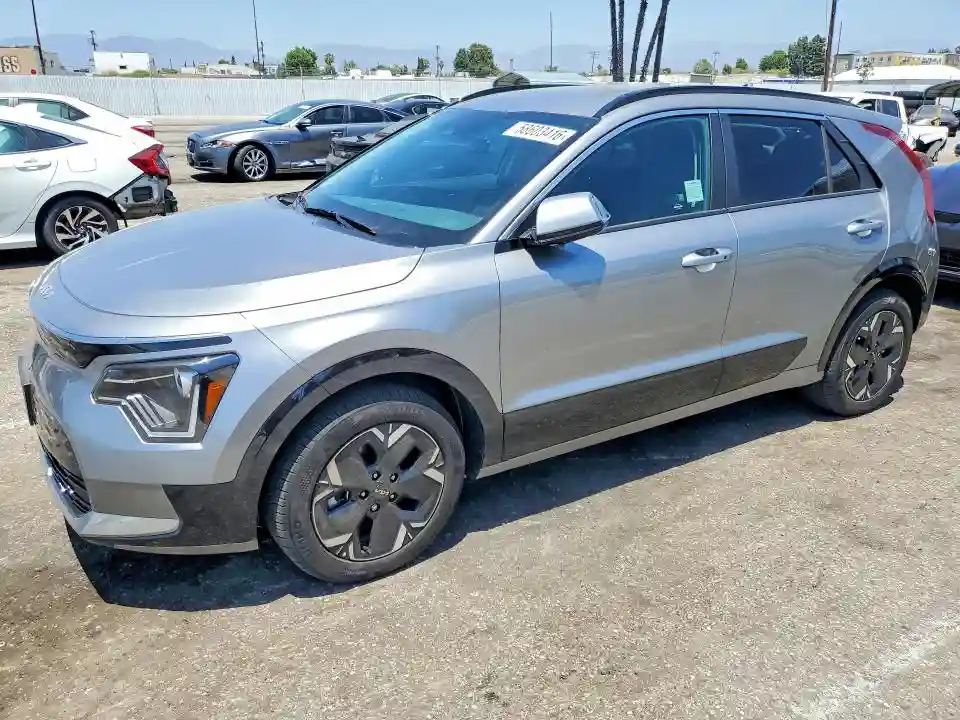 KNDCR3L18S5145429 2025 KIA-0