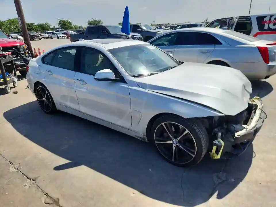 WBA4J5C51JBF07952 2018 BMW 4 SERIES-3