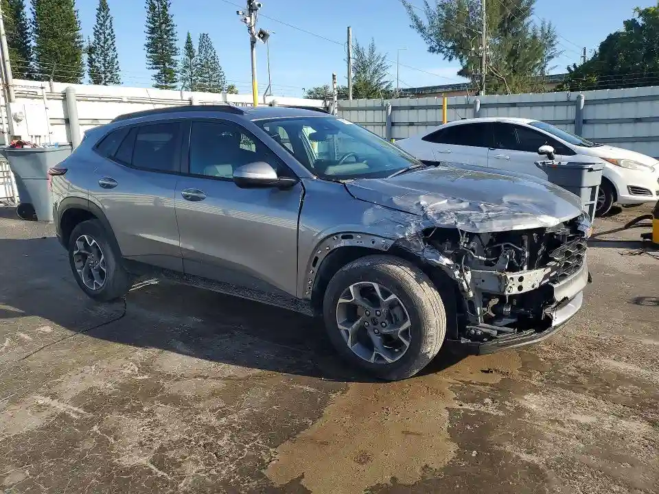 KL77LHE27RC132891 2024 CHEVROLET TRAX-3