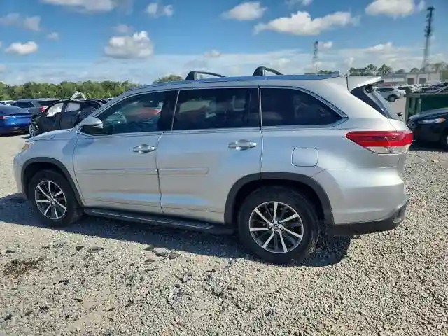5TDKZRFH5HS189804 2017 TOYOTA HIGHLANDER-1