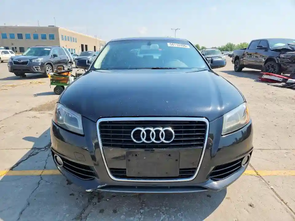 WAUMFAFMXBA081048 2011 AUDI A3-4