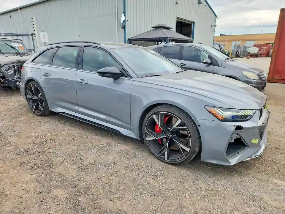 WUA1CBF29NN903406 2022 AUDI S6/RS6-3