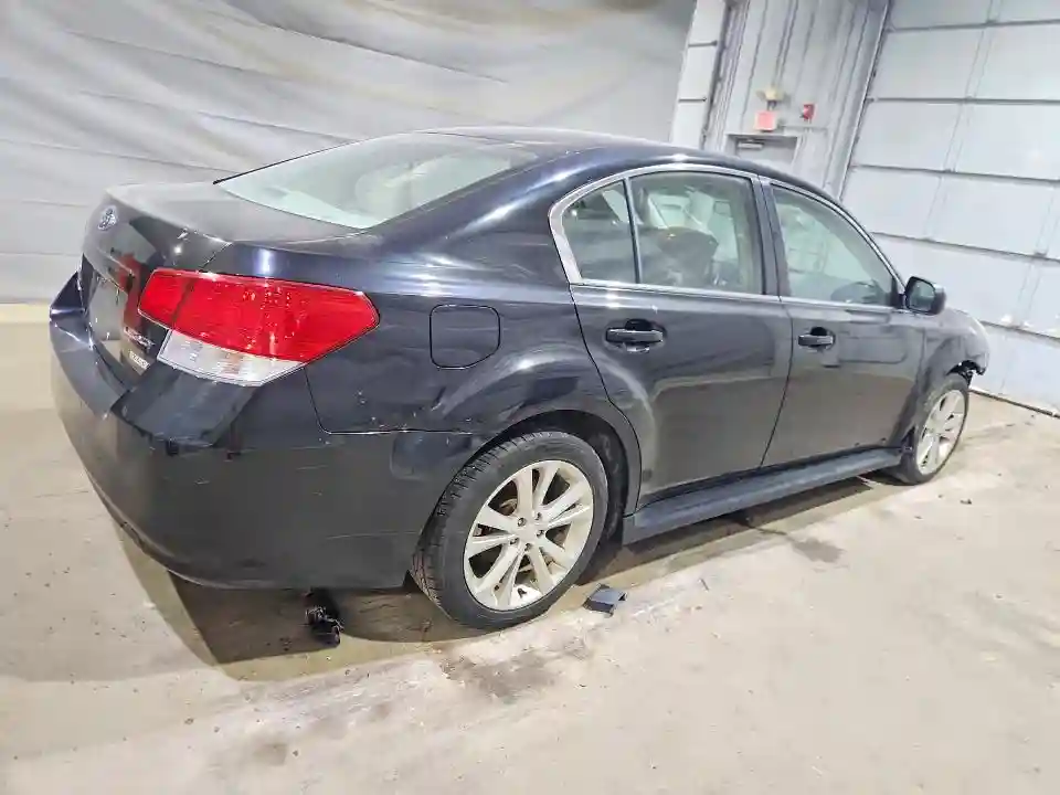 4S3BMBA66E3037152 2014 SUBARU LEGACY-2