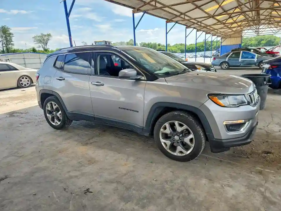 3C4NJCCB8LT194012 2020 JEEP COMPASS-3