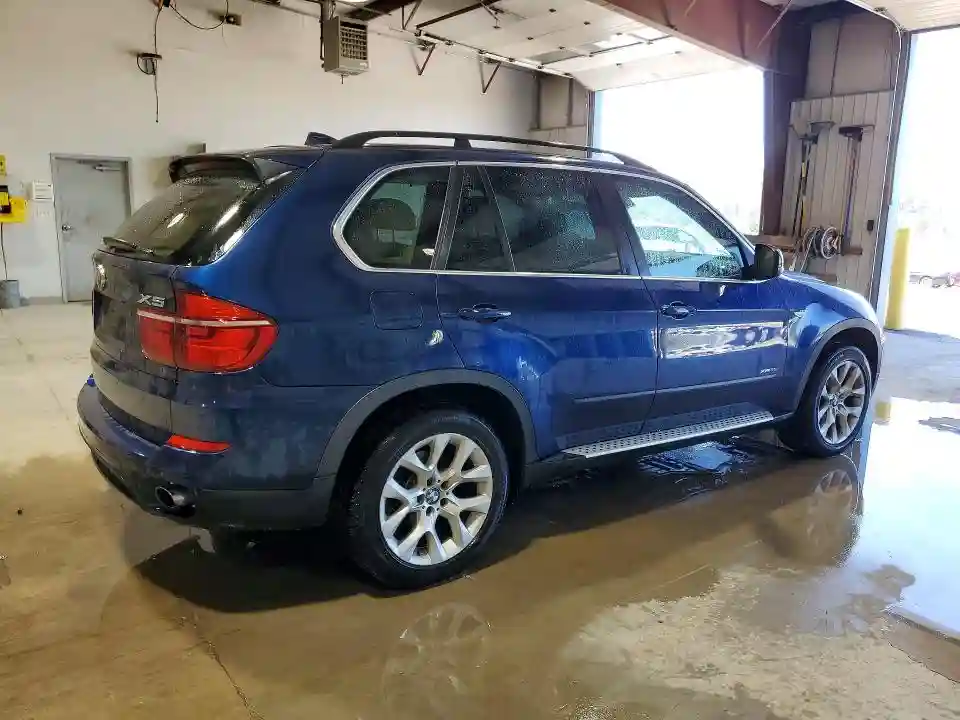 5UXZV4C56D0B14700 2013 BMW X5-2