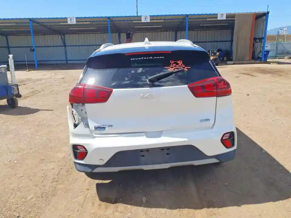 KNDCB3LCXN5534664 2022 KIA NIRO-5