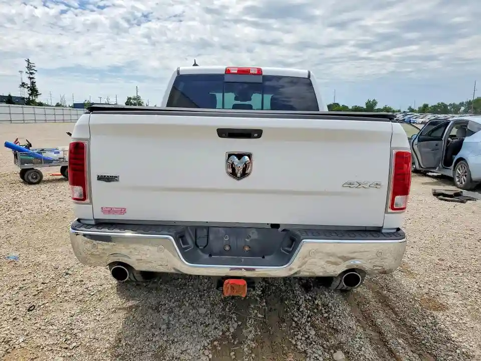 1C6RR7NT9JS159461 2018 RAM 1500-5