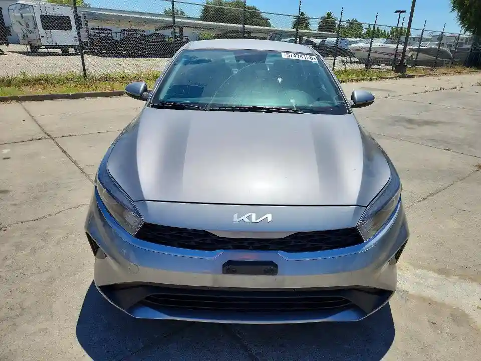 3KPF24AD3PE548119 2023 KIA FORTE LXS-4