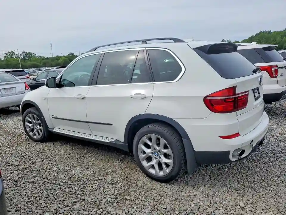 5UXZV4C58D0B24371 2013 BMW X5-1