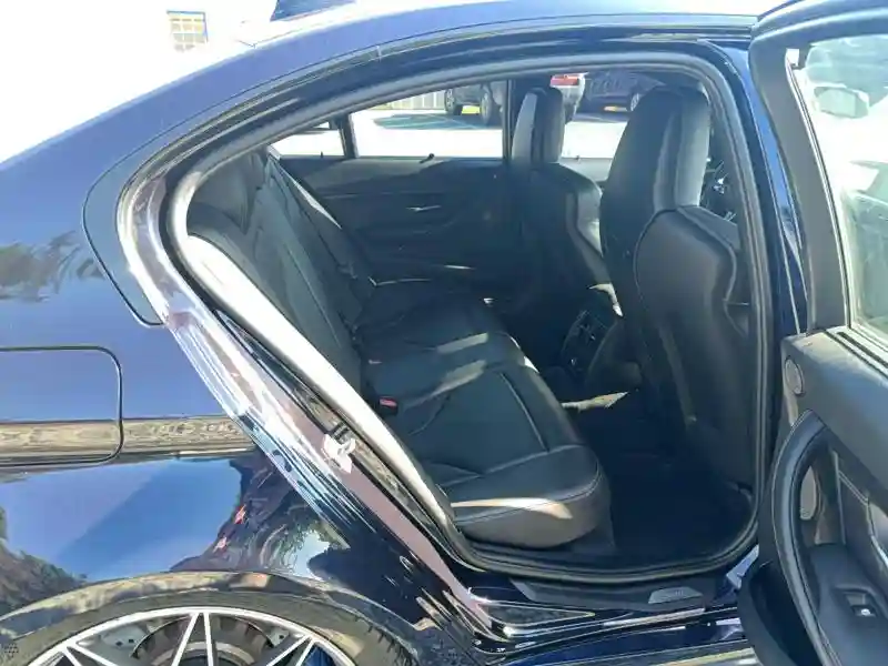 WBS8M9C59G5D30537 2016 BMW M3-5
