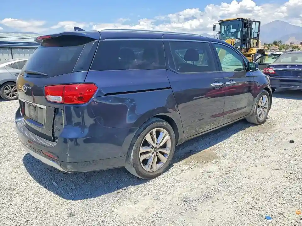 KNDME5C14F6045324 2015 KIA SEDONA-2