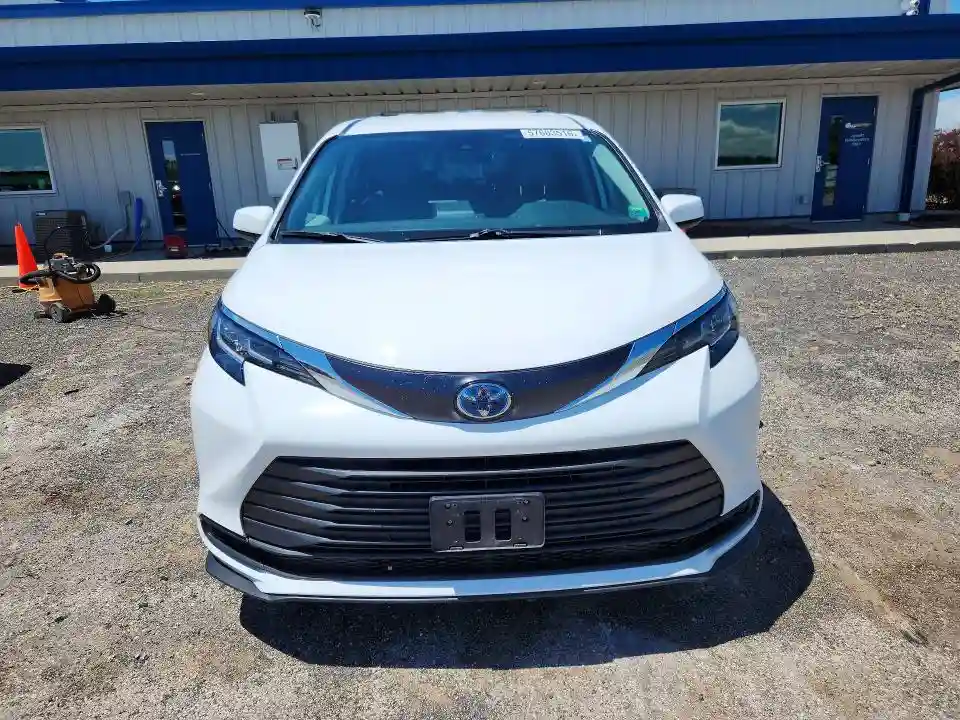 5TDKRKECXNS126626 2022 TOYOTA SIENNA-4
