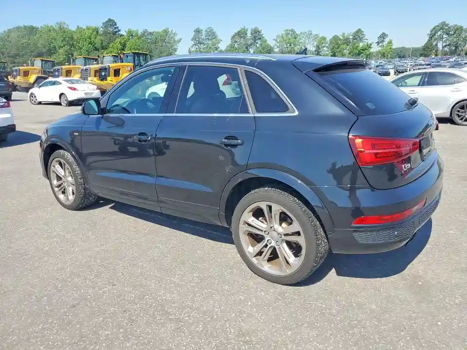 WA1GFCFS4GR009792 2016 AUDI Q3-1