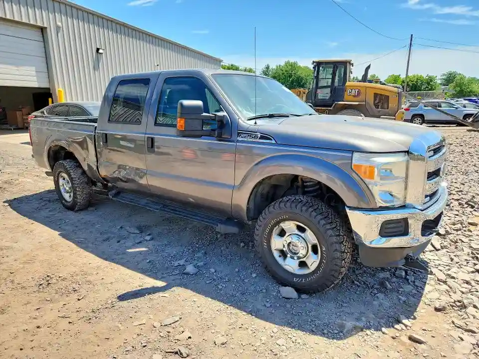 1FT7W2B64CEA31527 2012 FORD F250-3