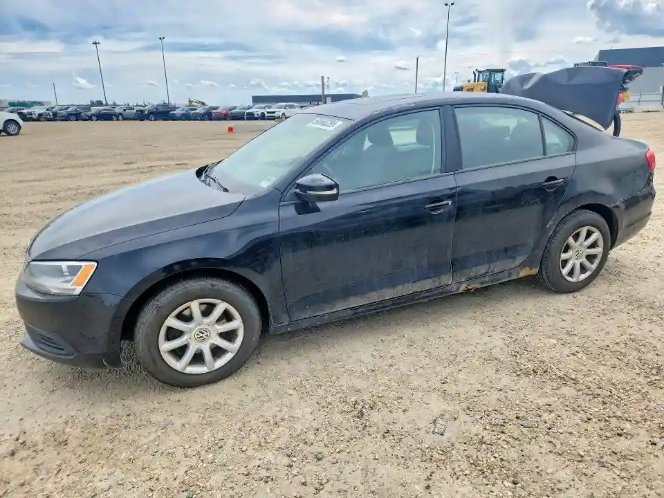 3VWDK7AJ3EM393134 2014 VOLKSWAGEN JETTA-0