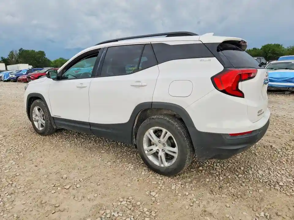 3GKALMEV8JL346832 2018 GMC TERRAIN-1