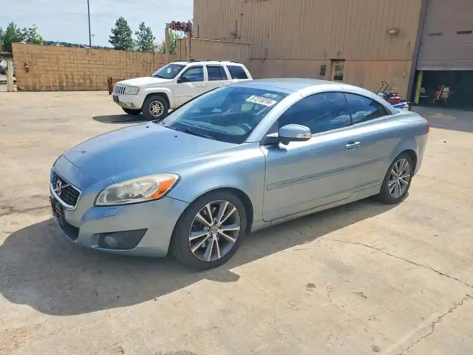 YV1672MC0BJ109510 2011 VOLVO C70-0