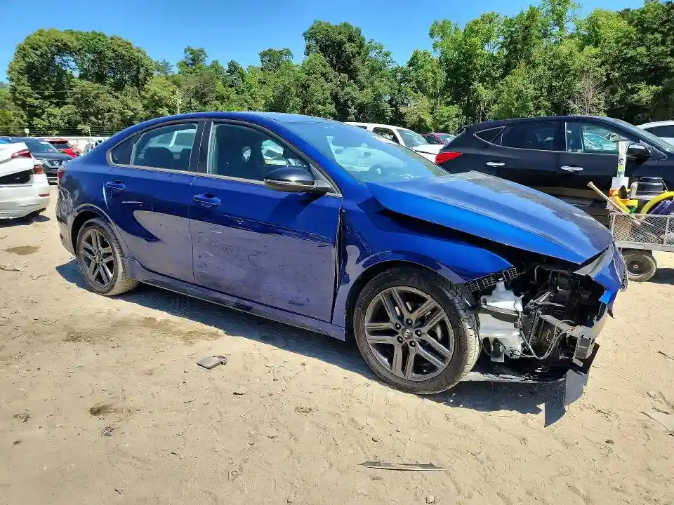 3KPF34AD6ME407909 2021 KIA FORTE-3