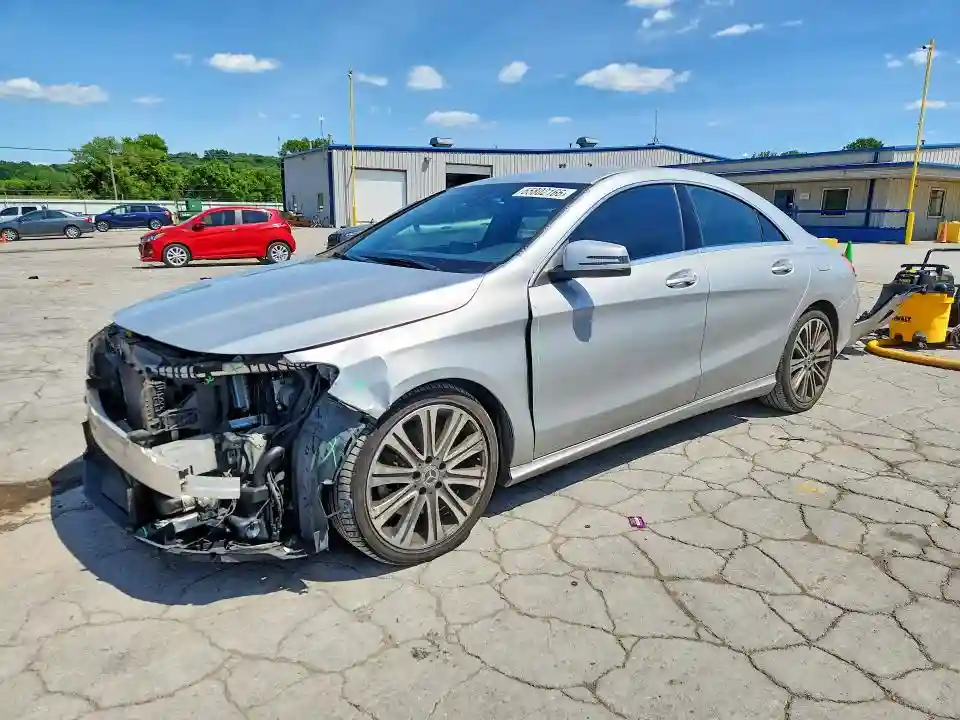 WDDSJ4EB5JN587913 2018 MERCEDES-BENZ CLA-CLASS-0