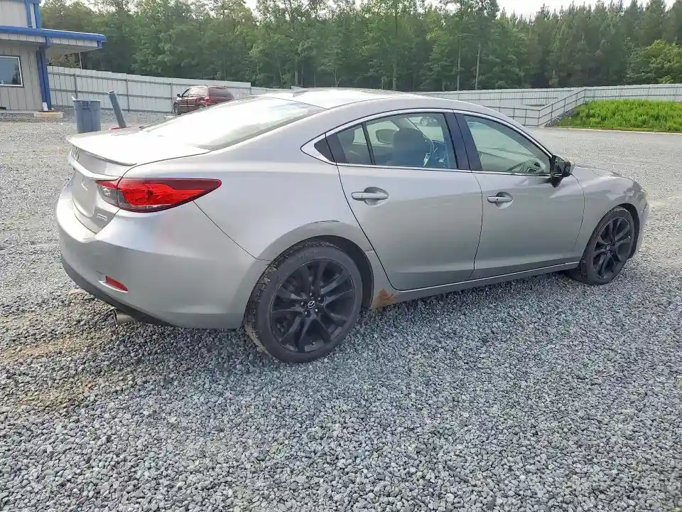 JM1GJ1W59F1203203 2015 MAZDA 6-2