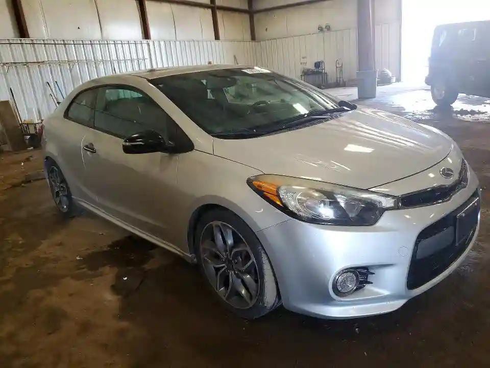 KNAFZ6A34G5641996 2016 KIA FORTE-3