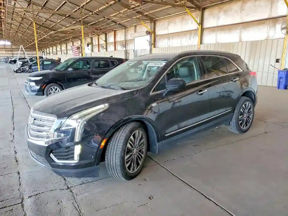 1GYKNCRS3HZ121784 2017 CADILLAC XT5-0