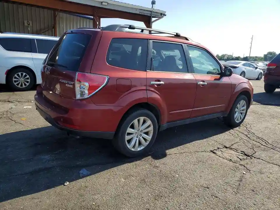 JF2SHADC4BH706731 2011 SUBARU FORESTER-2