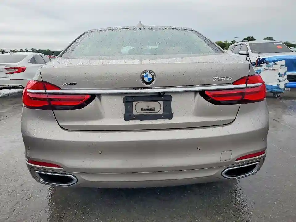 WBA7F2C52HG421878 2017 BMW 7 SERIES-5