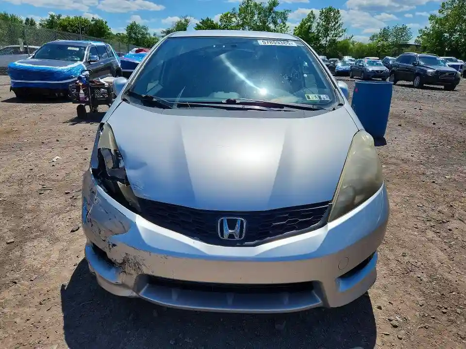 JHMGE8H57DC042781 2013 HONDA FIT-4