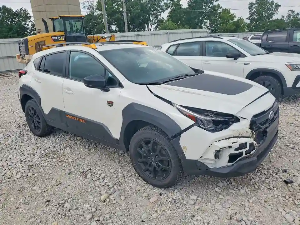4S4GUHU68R3781700 2024 SUBARU CROSSTREK-3