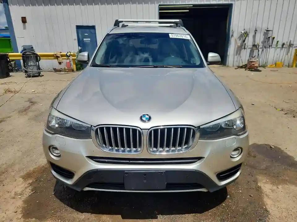 5UXWY3C5XG0N87201 2016 BMW X3-4