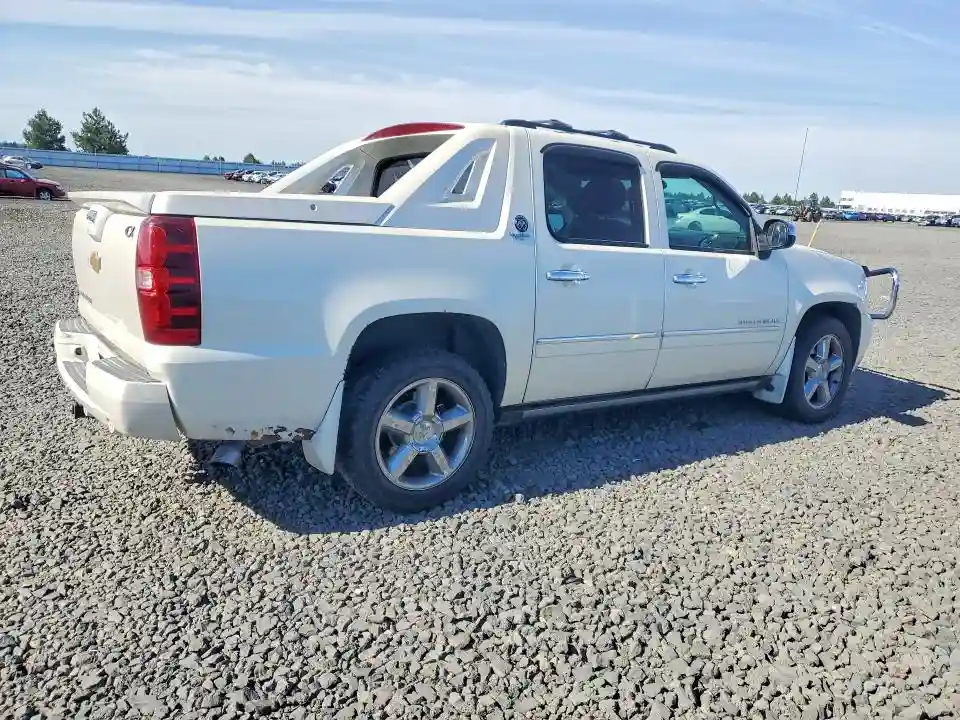 3GNTKGE73DG211336 2013 CHEVROLET AVALANCHE-2