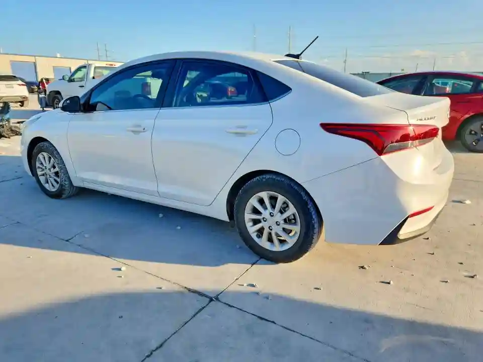 3KPC24A65NE178549 2022 HYUNDAI ACCENT-1