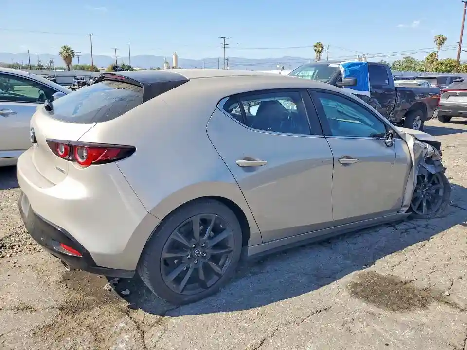 JM1BPAKM1S1752832 2025 MAZDA 3 SELECT S-2