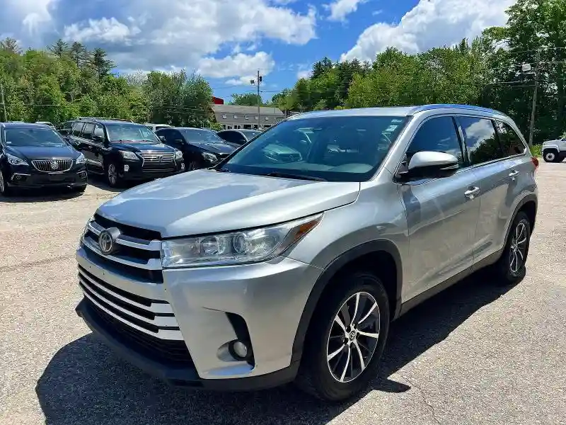 5TDKZRFH8KS566312 2019 TOYOTA HIGHLANDER-1