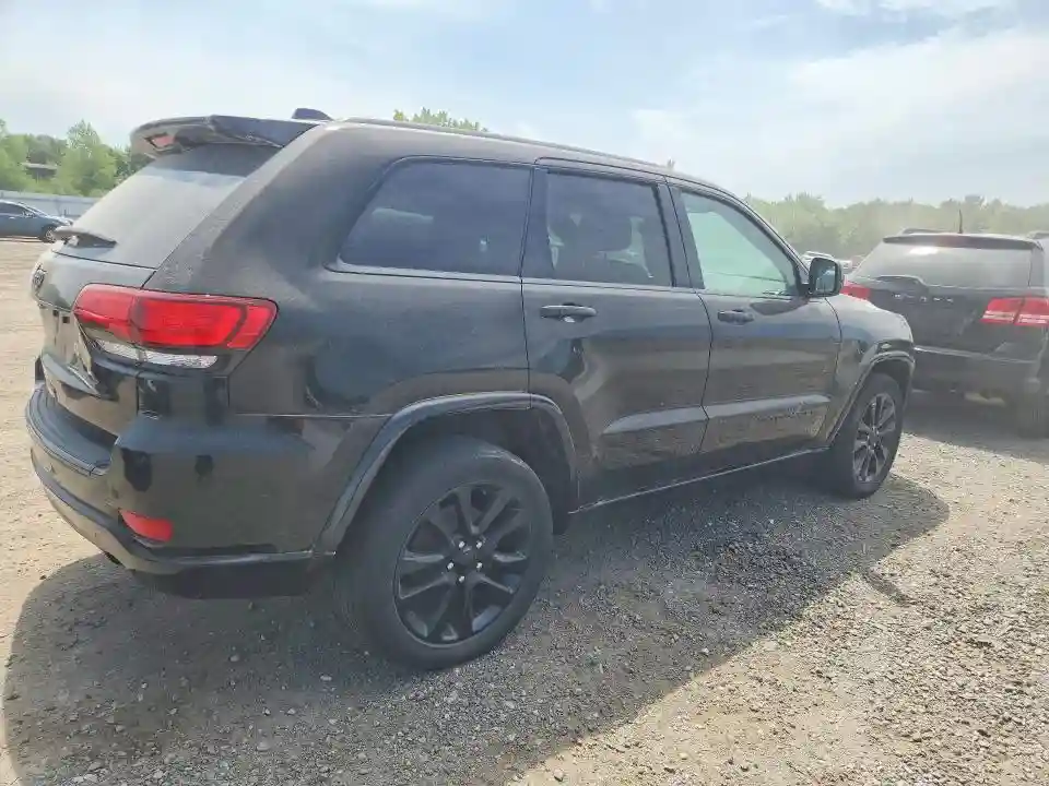 1C4RJFAGXHC714554 2017 JEEP GRAND CHEROKEE-2