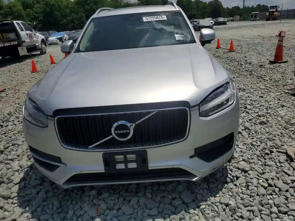 YV4A22PK0J1340453 2018 VOLVO XC90-4
