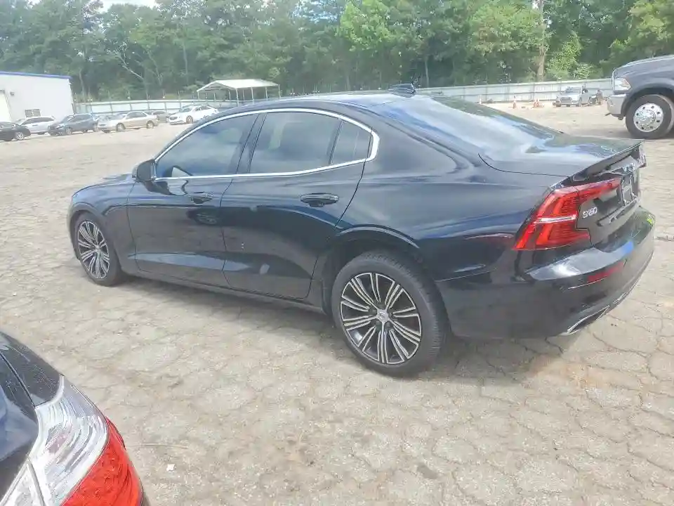 7JRL12FL2NG160307 2022 VOLVO S60-1