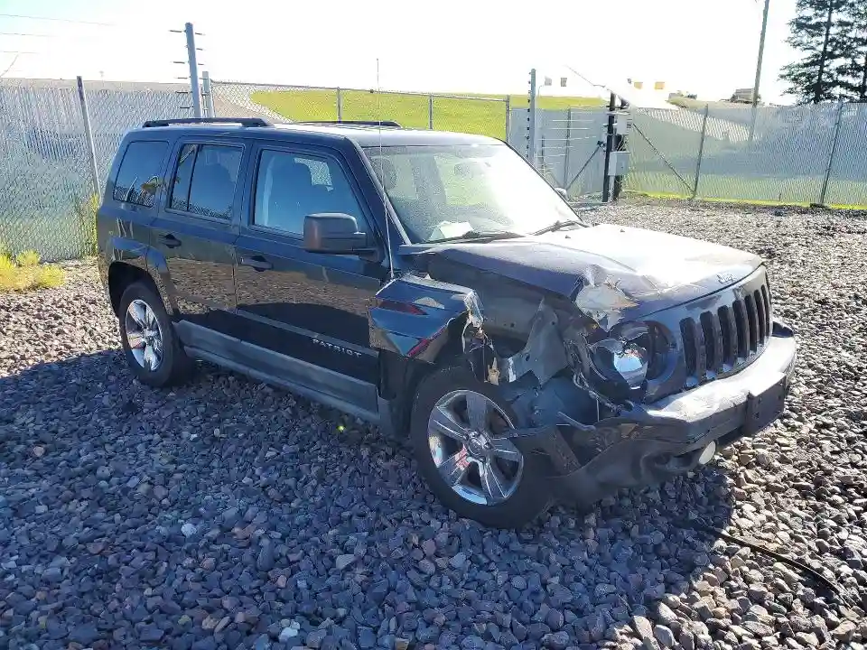 1J4NF1GB3BD150403 2011 JEEP PATRIOT-3